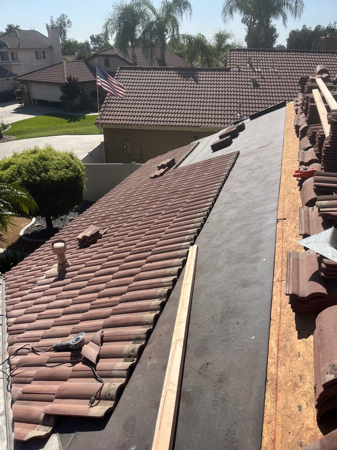 Step 04: Setting tile — tile roof replacement